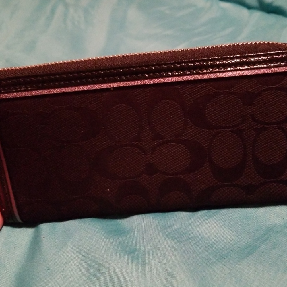 Coach Wallet - Picture 3 of 4